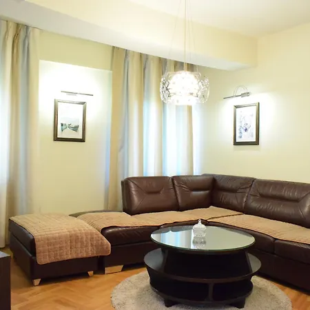 Urban Vibe 2 * Skopje