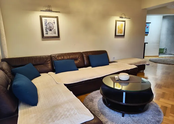 Urban Vibe 2 Apartment *