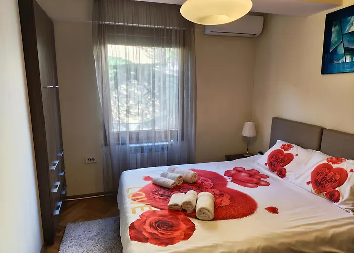 Urban Vibe 2 Apartment